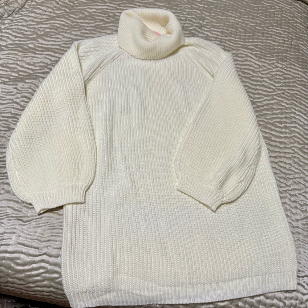 Elegant Cream Turtleneck Sweater